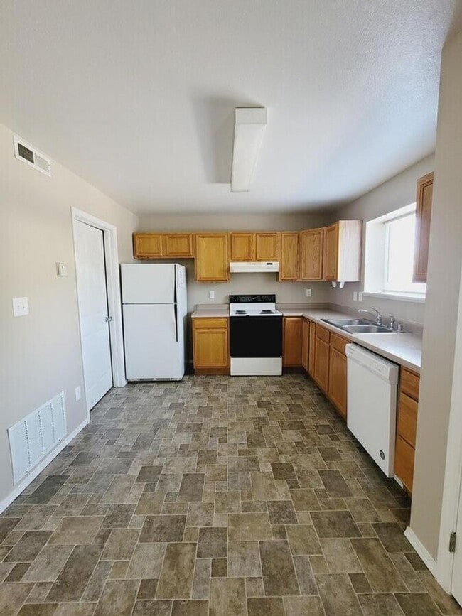 property at 6655 Dublin Loop W