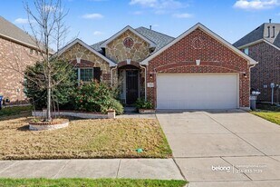 741 Sundrop Dr in Little Elm, TX - Building Photo