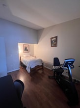 1881 E Tudor Rd, Unit #E-302 in Anchorage, AK - Foto de edificio - Building Photo