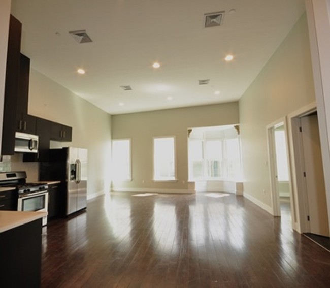 Beaver Lofts in Albany, NY - Building Photo - Interior Photo