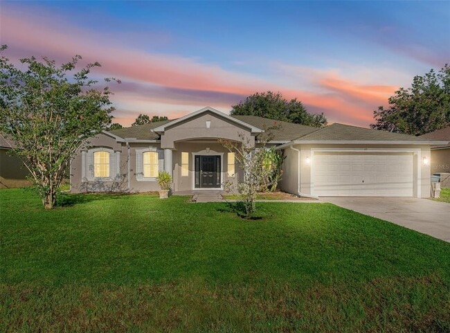 property at 32 Roxton Ln