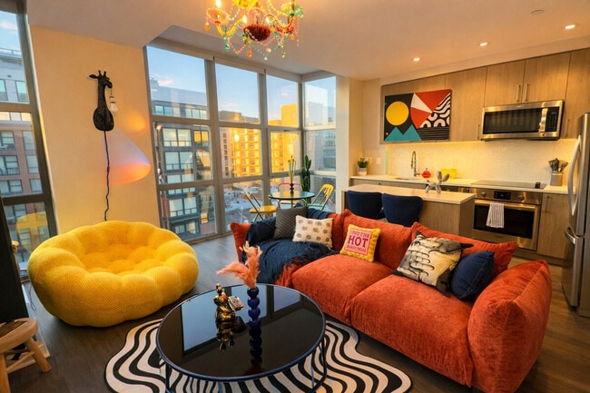 2000 14th St NW in Washington, DC - Building Photo - Building Photo