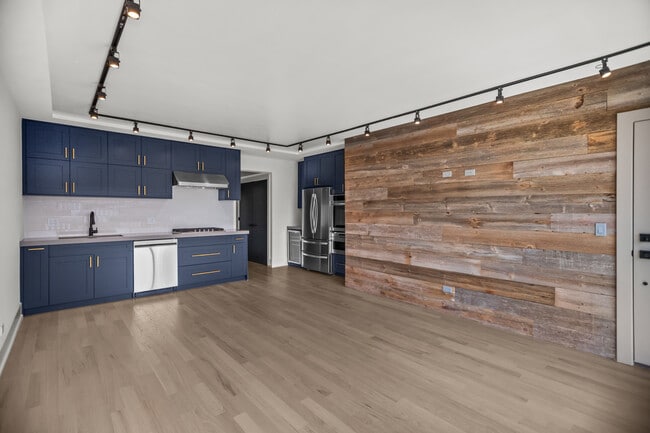6556 S Minerva Ave in Chicago, IL - Building Photo - Building Photo