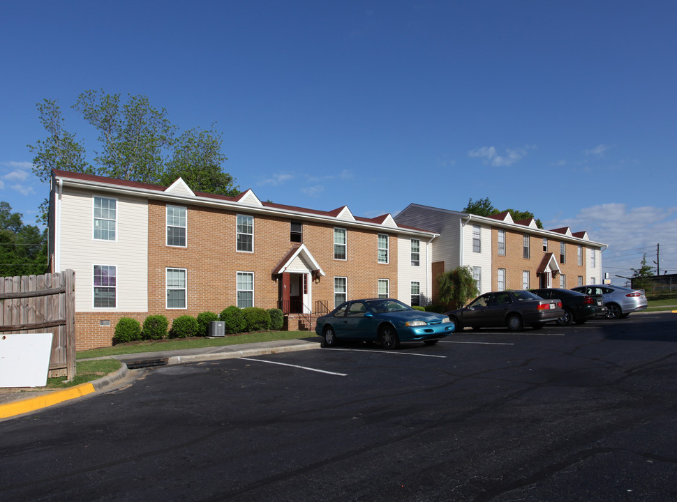 Majestic Gardens in Macon, GA - Building Photo