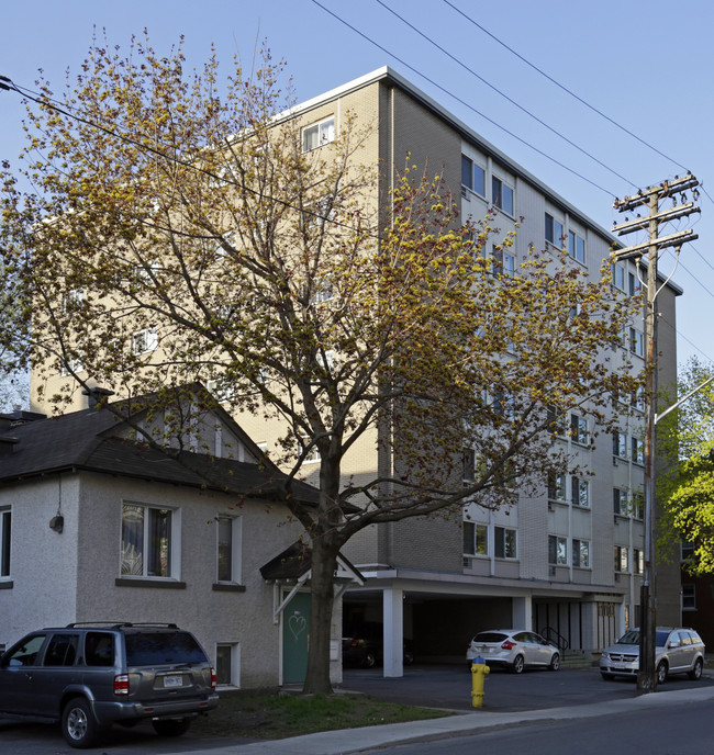 The Tivoli in Ottawa, ON - Building Photo - Building Photo