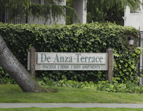 Deanza Terrace in San Leandro, CA - Building Photo - Building Photo