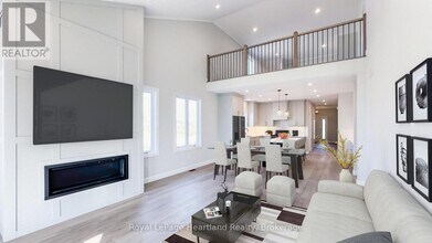 441 Coast Dr in Goderich, ON - Building Photo - Building Photo