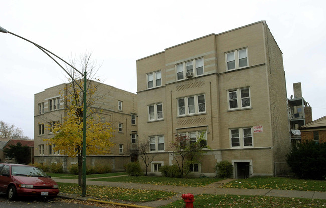 6326-6328 N Albany Ave in Chicago, IL - Building Photo - Building Photo