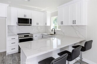 15849 Marlin Pl in Los Angeles, CA - Building Photo - Building Photo