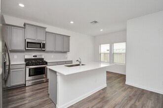 15851 Bremore Dr in Humble, TX - Building Photo - Building Photo