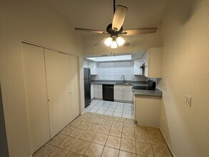 1559 W Mercer Ln in Phoenix, AZ - Building Photo - Building Photo