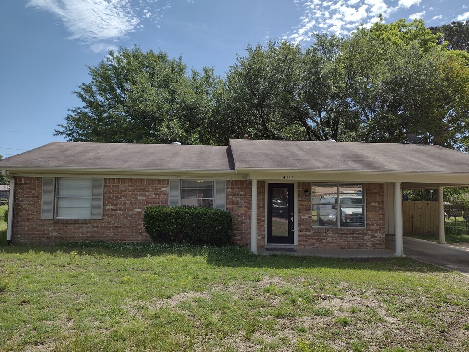 4714 Markwood Dr in Texarkana, AR - Building Photo