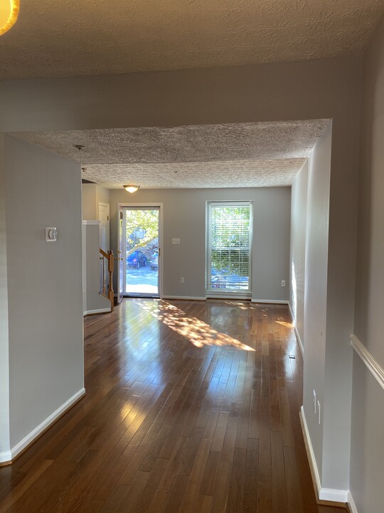 8313 Water Lily Way in Laurel, MD - Building Photo