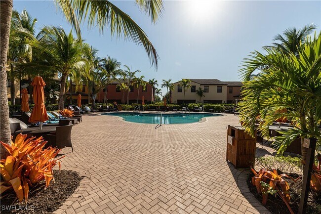 property at 8320 Esperanza Street
