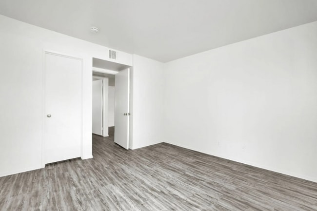 904 Fairway Ave in Colton, CA - Building Photo - Building Photo