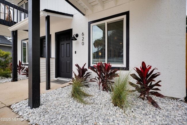 620 6th Ave S in Jacksonville Beach, FL - Building Photo - Building Photo
