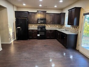 881 Franklin Mill Trace in Loganville, GA - Building Photo - Building Photo