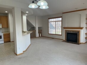 14604 Sumter Ave in Savage, MN - Building Photo - Building Photo