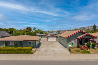 1493-1501 166th Ave in San Leandro, CA - Building Photo - Building Photo