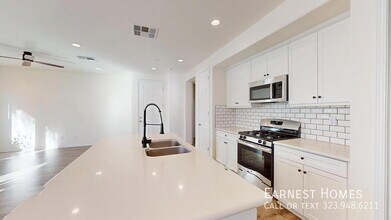 9241 N Lamia Ct in Los Angeles, CA - Building Photo - Building Photo