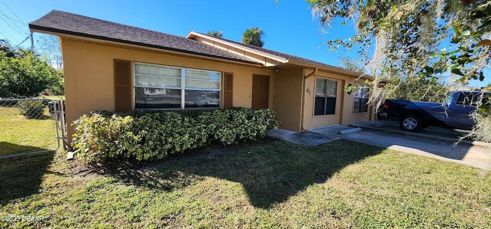 601 Orange Ave in Port Orange, FL - Building Photo