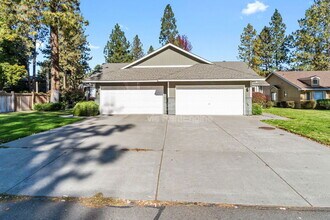 1605 E 33rd Ave in Spokane, WA - Building Photo - Building Photo