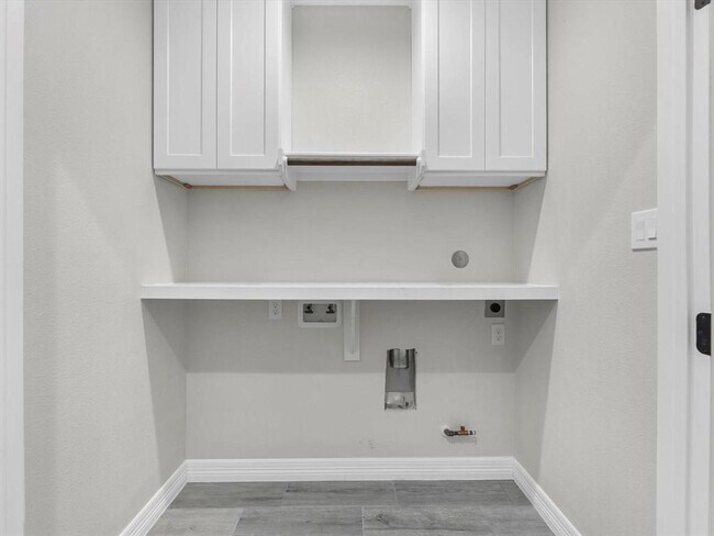 14606 Half Cir in Splendora, TX - Building Photo - Building Photo