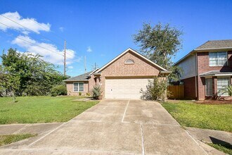 3626 Stratford Town Ln in Sugar Land, TX - Building Photo - Building Photo