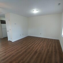 13 Port W Ct in Swansboro, NC - Building Photo - Building Photo
