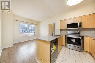 5940-5940 Yonge St in Toronto, ON - Building Photo - Building Photo