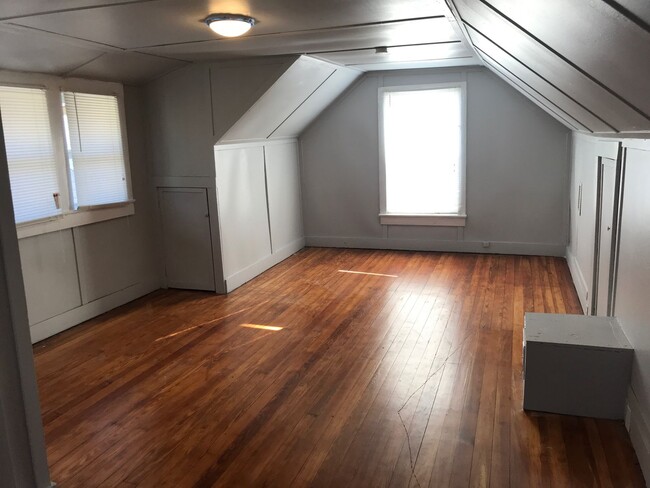 5730 Garfield Ave in Kansas City, MO - Building Photo - Building Photo
