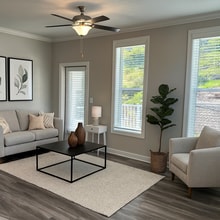 Groves at Waters Edge in Waynesville, NC - Foto de edificio - Building Photo