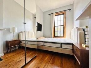 223 Weirfield St in Brooklyn, NY - Building Photo - Building Photo