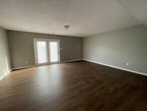 205 Tanbark Dr in Georgetown, KY - Building Photo - Building Photo