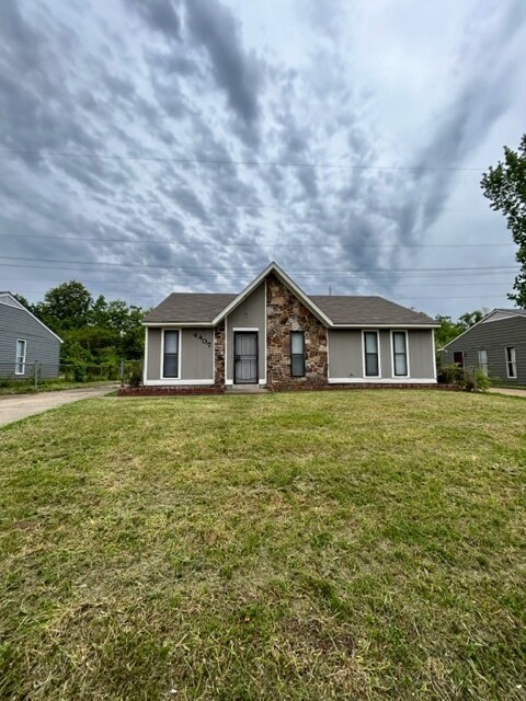 4407 Howardcrest Dr in Memphis, TN - Building Photo
