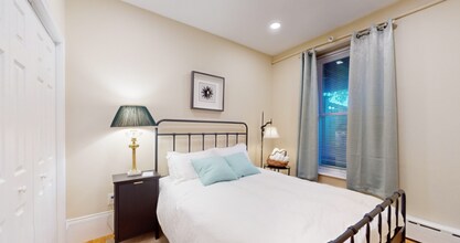 290 Beacon St, Unit 3 in Boston, MA - Foto de edificio - Building Photo