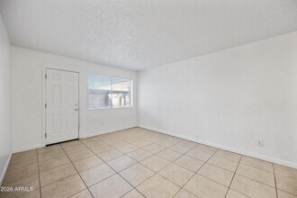 642 S Morris in Mesa, AZ - Building Photo - Building Photo
