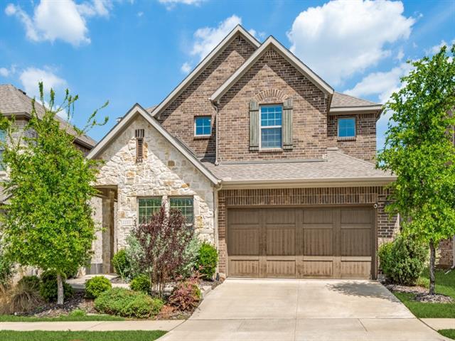 property at 2257 Washington Dr