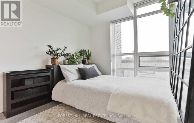 68 Abell St in Toronto, ON - Building Photo - Building Photo