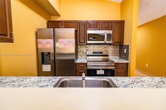 13536 SW 11th Ln in Miami, FL - Building Photo - Building Photo
