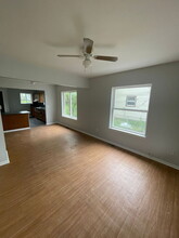 1082 W Juliah Ave in Flint, MI - Building Photo - Building Photo
