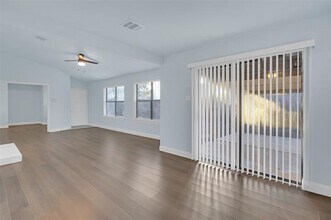 3002 Rustlewind Ln in Grand Prairie, TX - Building Photo - Building Photo