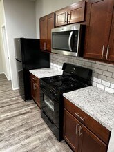 7713 Leichter Ave in Oklahoma City, OK - Building Photo - Building Photo