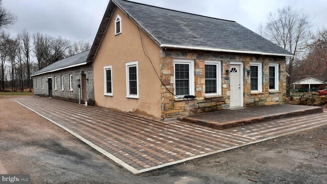 property at 7459 John Marshall Hwy