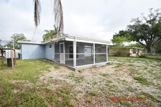 417 Country Club Dr in Oldsmar, FL - Building Photo - Building Photo