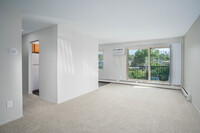 Parkview Apartments in St. Paul, MN - Building Photo - Interior Photo