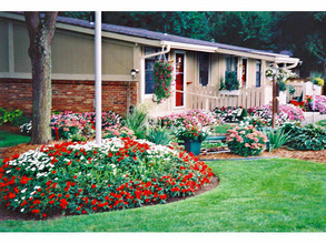 Apple Run Apartments in Columbus, OH - Building Photo - Building Photo