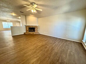 1609 76th St in Lubbock, TX - Building Photo - Building Photo