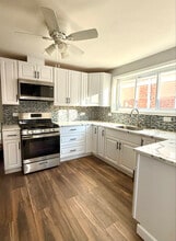 4537 S Lavergne Ave in Chicago, IL - Foto de edificio - Building Photo