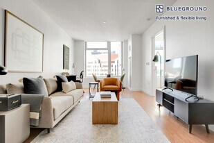 120 Kingston St in Boston, MA - Building Photo